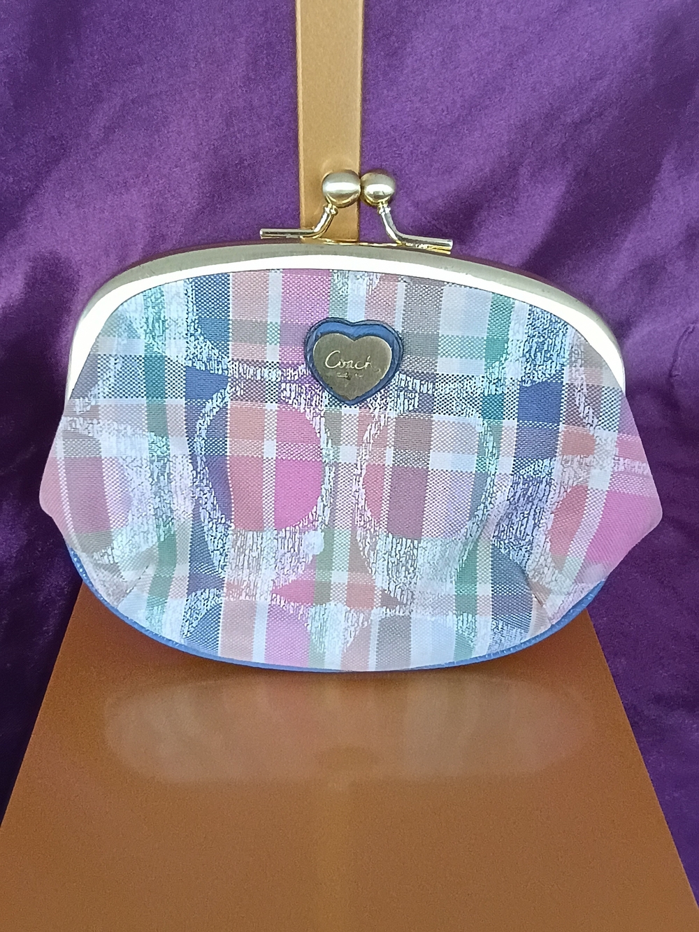 Coach Madras Kisslock Coin Pouch 🩷💜🩵